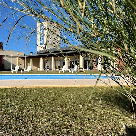 Howard Johnson Inn Rosario De La Frontera Rosario de la Frontera Exterior foto